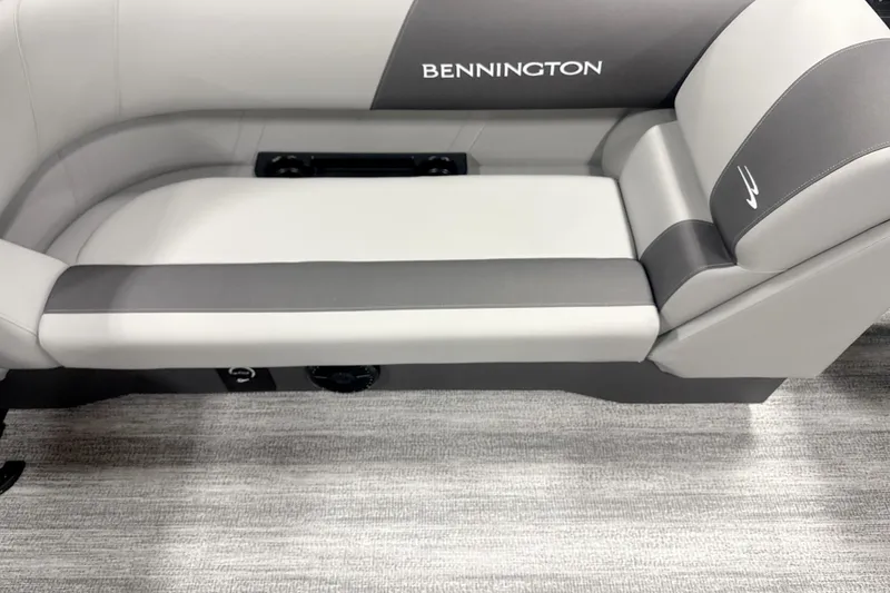 Slide: The Image of 2026 Bennington 22 S STERN RADIUS boat seat, gray and white upholstery, modern design. - 9