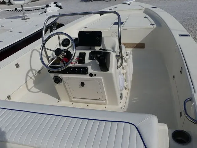 Slide: The Image of Scout 177 Sportfish 2004 - 4