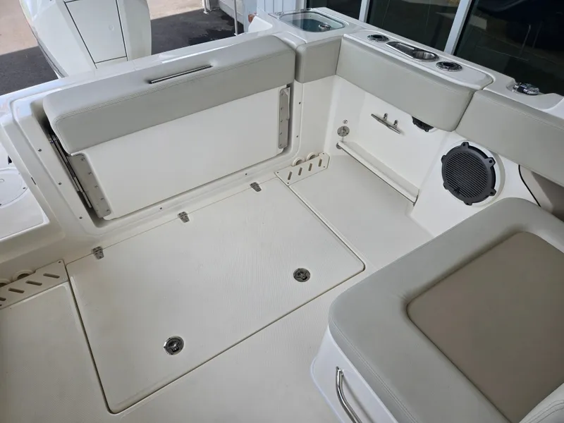 Slide: The Image of Interior of 2026 Boston Whaler 240 Vantage with seating area. - 4