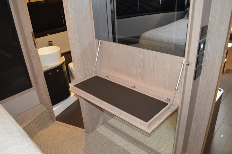 Slide: The Image of Azimut Atlantis 51 2019 - 67