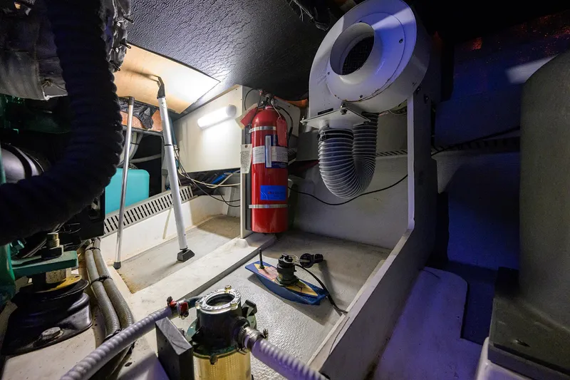 Slide: The Image of Beneteau 44 Southern Trawl - Engine Room - 42