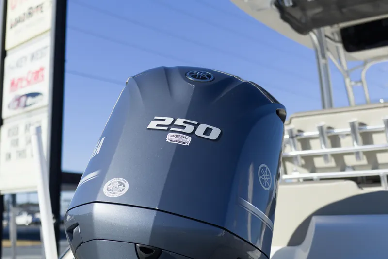 Slide: The Image of 2022 Key West 219 FS boat with Yamaha 250 outboard motor. - 8