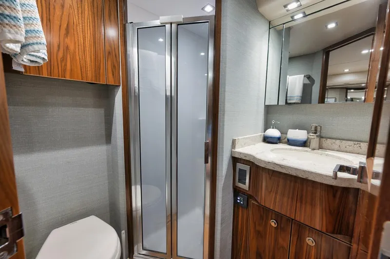 Slide: The Image of Viking 68 JO-LI - Interior Crew Stateroom Head - 30