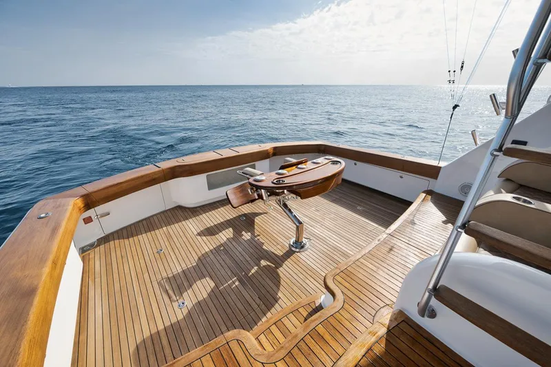 Slide: The Image of Viking 68 JO-LI - Exterior Cockpit - 31