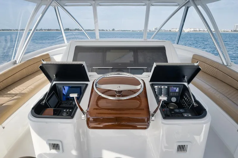 Slide: The Image of Viking 68 JO-LI - Exterior Flybridge - 47