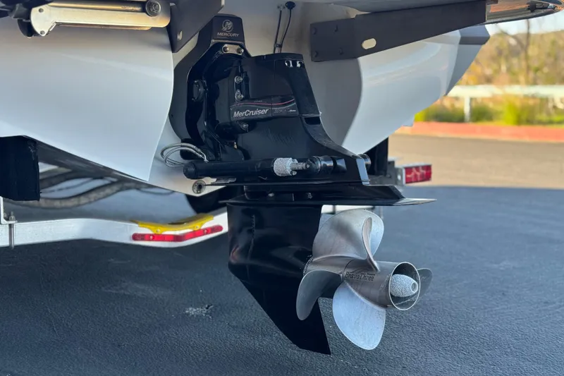 Slide: The Image of Rear view of a 2006 Cobalt 220 boat with MerCruiser Bravo Three outdrive. - 9