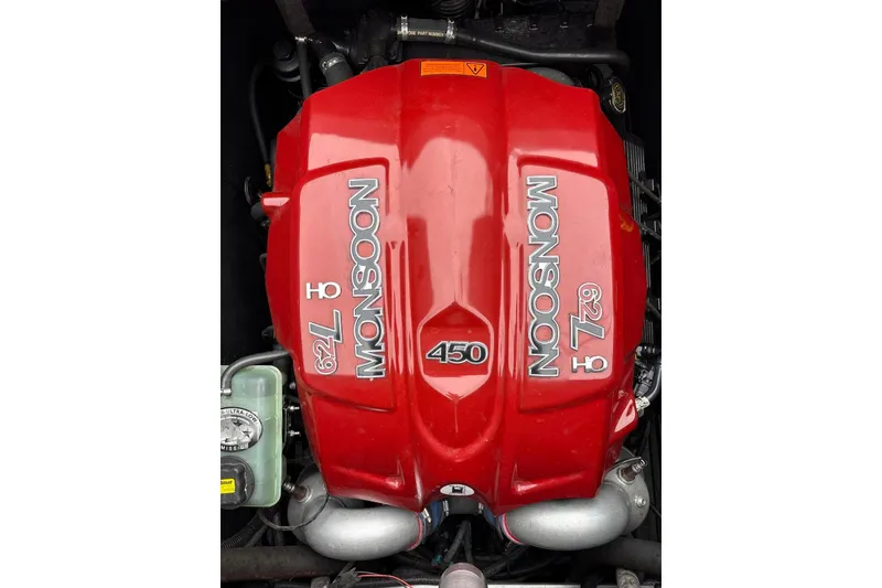 Slide: The Image of 2016 Malibu Wakesetter 25 LSV engine, 6.2L Monsoon 450, red cover. - 16