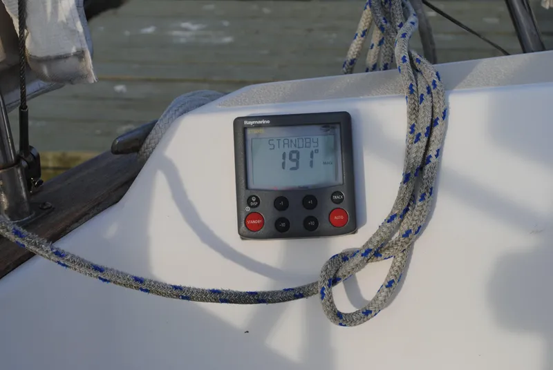 Slide: The Image of Autopilot - 19