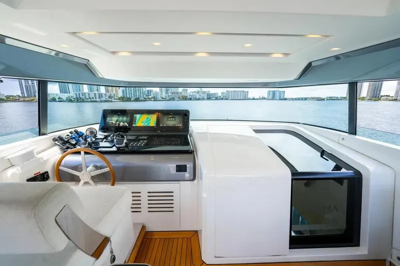 Slide: The Image of Modern helm of 2021 Sanlorenzo SX76 yacht with panoramic water views. - 15