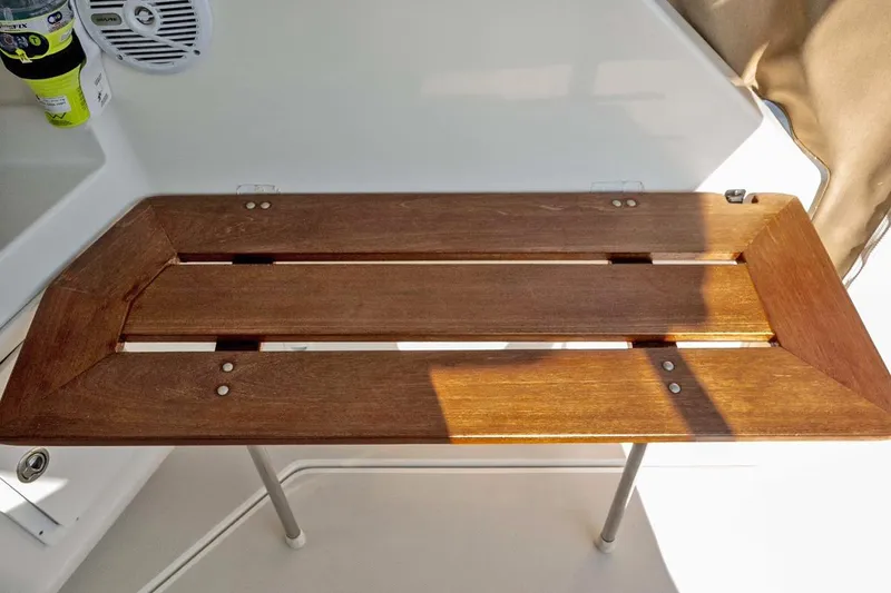 Slide: The Image of ARCHIMEDES, 2005 Back Cove 29 Hard Top - 13