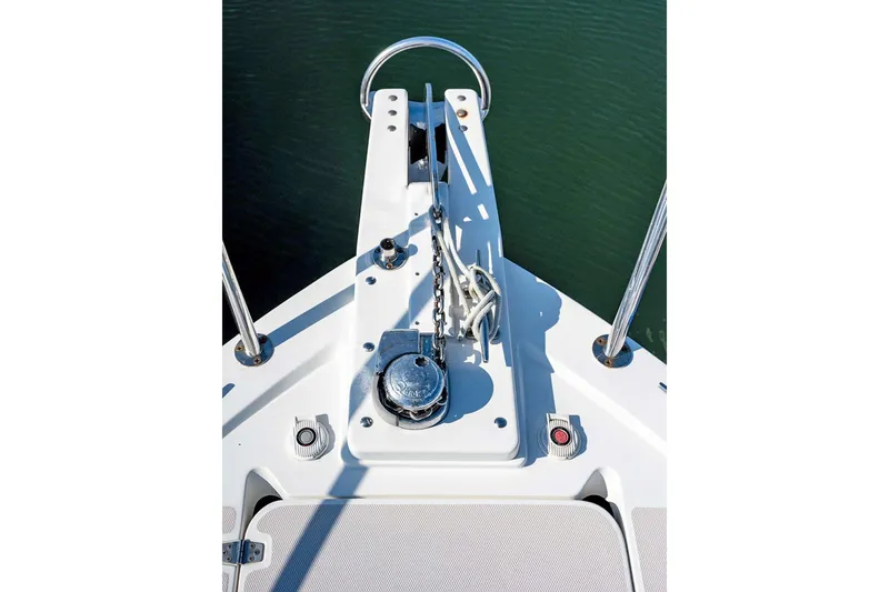 Slide: The Image of ARCHIMEDES, 2005 Back Cove 29 Hard Top - 5