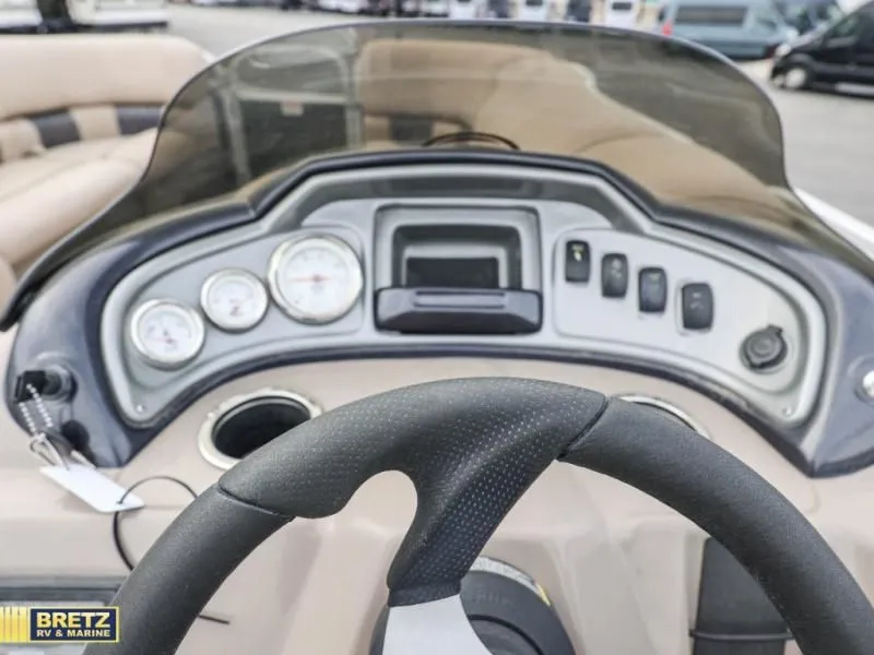 Slide: The Image of Party Barge 20 DLX 2022 - 14