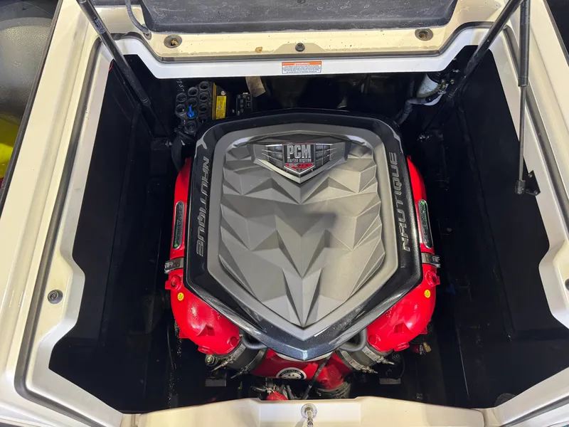 Slide: The Image of Nautique Super Air Nautique G23 2019 - 28