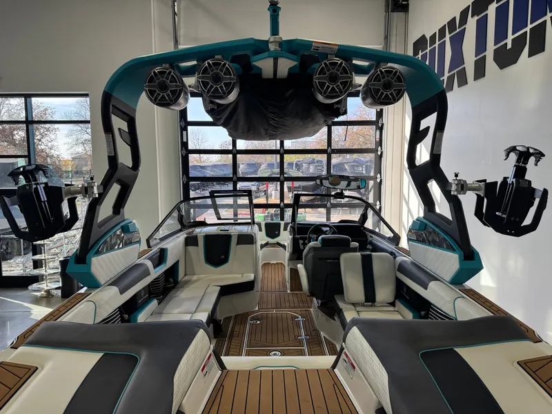 Slide: The Image of Nautique Super Air Nautique G23 2019 - 9
