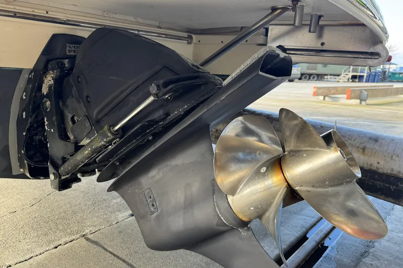 Slide: The Image of Close-up of 2016 Chris-Craft Corsair 25 boat propeller and drive system. - 12