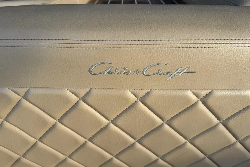 Slide: The Image of Quilted leather seat with Chris-Craft logo on 2016 Corsair 25 boat. - 30