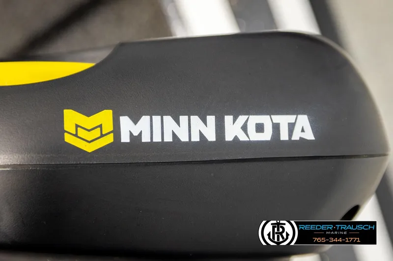 Slide: The Image of Minn Kota logo on Ntiro Z17, 2021 model, with Reeder-Trausch Marine branding. - 43
