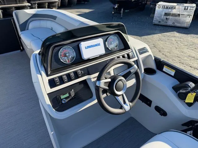 Slide: The Image of Godfrey Sweetwater 2286 SFLC - Suzuki 250 SS 2026 - 10