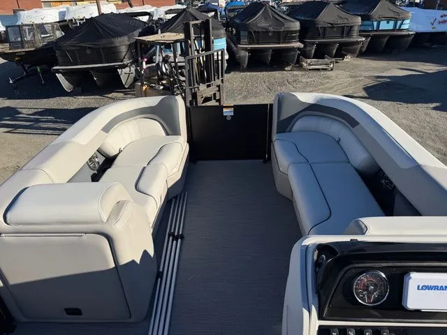 Slide: The Image of Godfrey Sweetwater 2286 SFLC - Suzuki 250 SS 2026 - 11