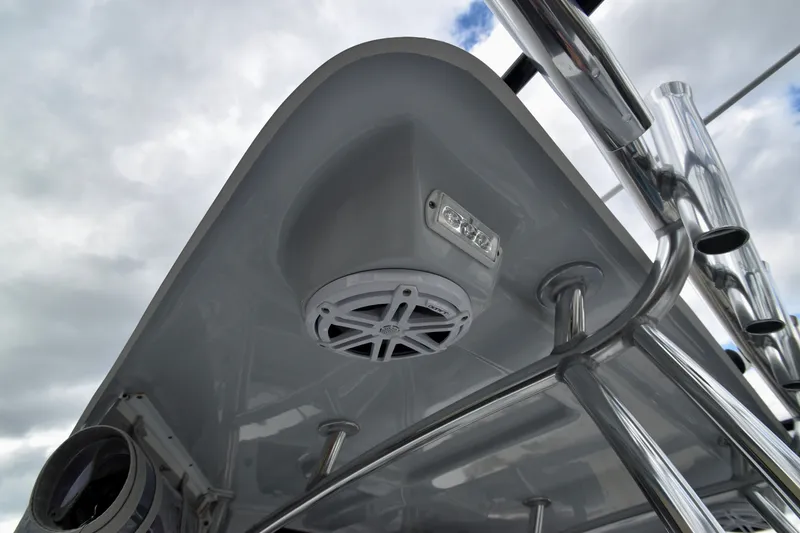 Slide: The Image of Pair Customs 24 Center Console DV 2023 - 18