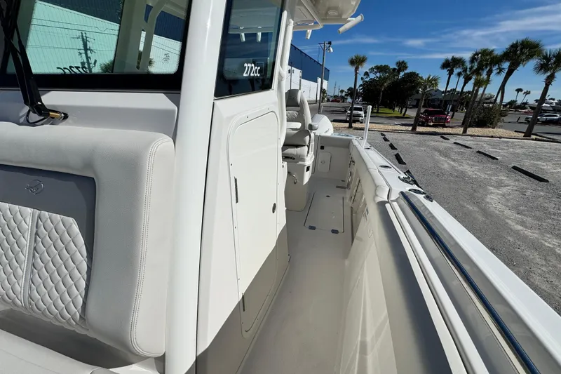 Slide: The Image of 2026 Sailfish 272 CC boat interior with sleek seating and modern design. - 30