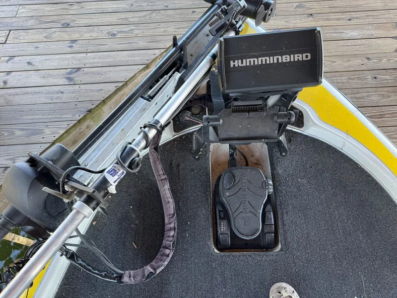 Slide: The Image of Legend Alpha 211 Dcx 2008 - 3