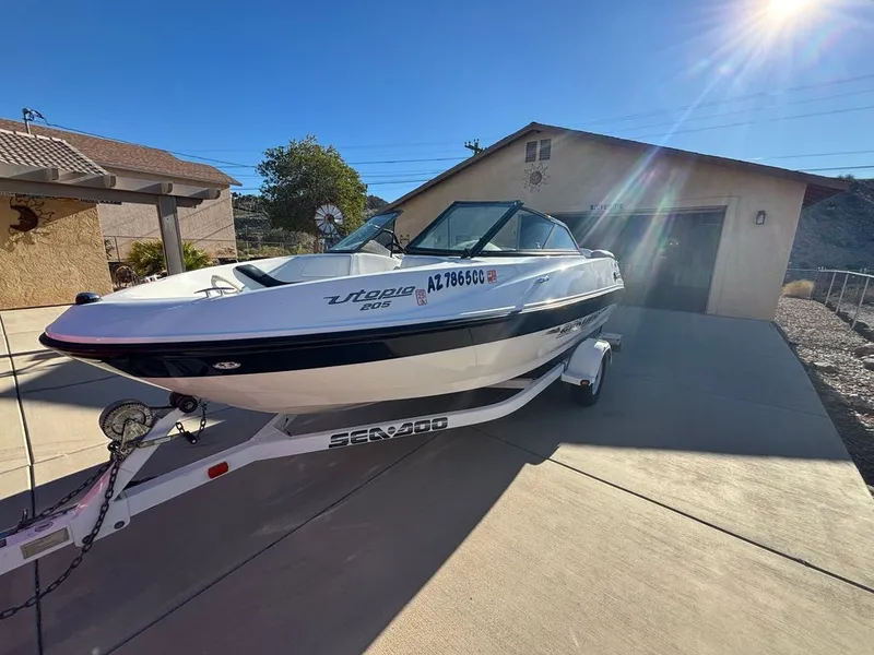 Slide: The Image of Sea-Doo Utopia 2003 - 10