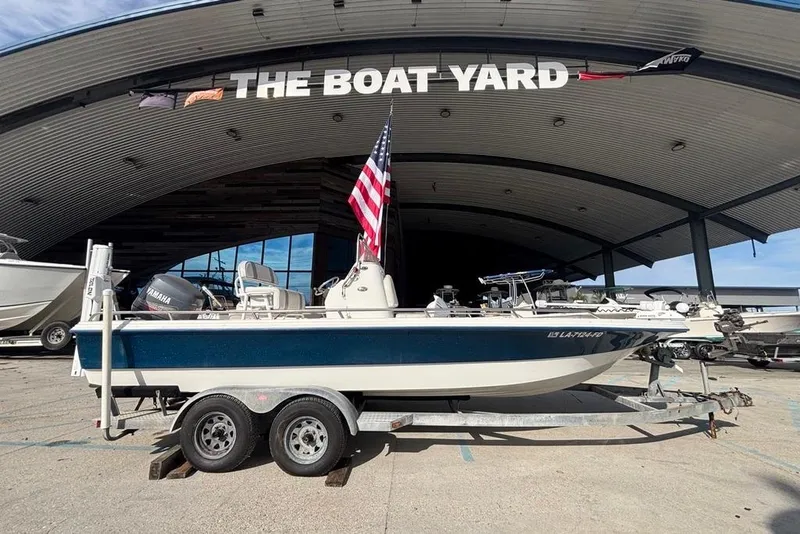 Slide: The Image of 2001 Bay Stealth 2230 boat on trailer at The Boat Yard dealership. - 9