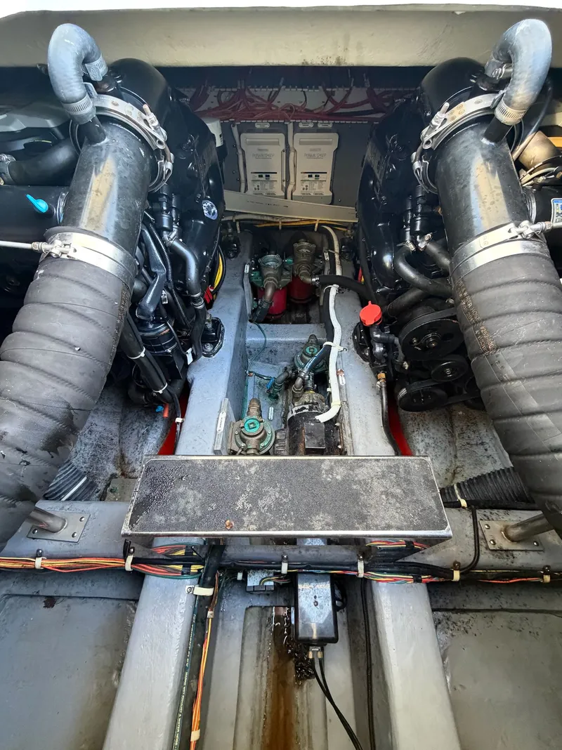 Slide: The Image of Carver Yachts C34 Coupe 2019 - 12