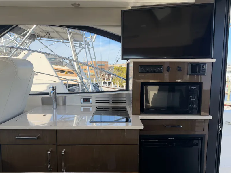 Slide: The Image of Carver Yachts C34 Coupe 2019 - 2