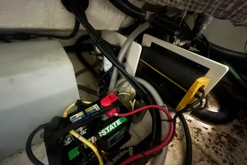 Slide: The Image of 2023 Robalo R242 Center Console boat battery and wiring system. - 35