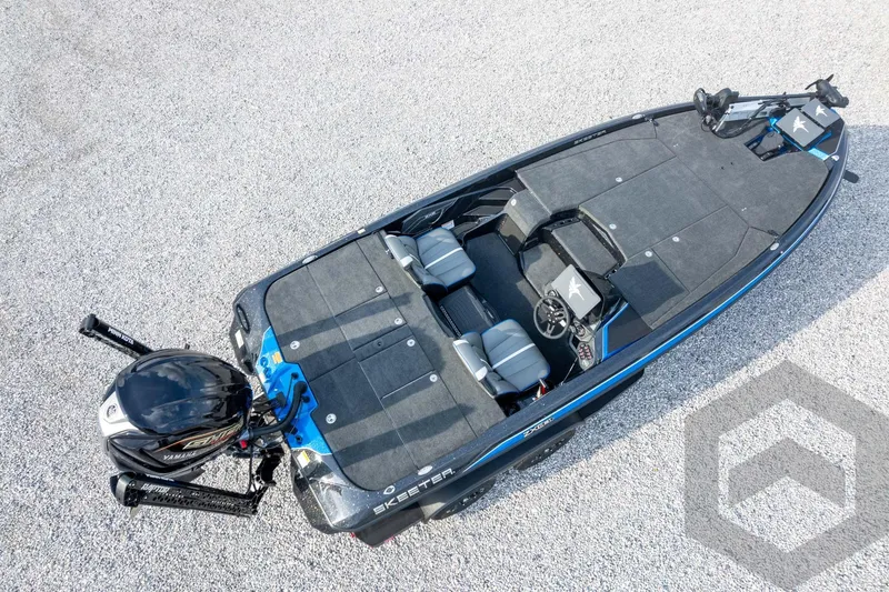 Slide: The Image of 2026 Skeeter ZXE21 fishing boat with Yamaha engine, aerial view. - 64