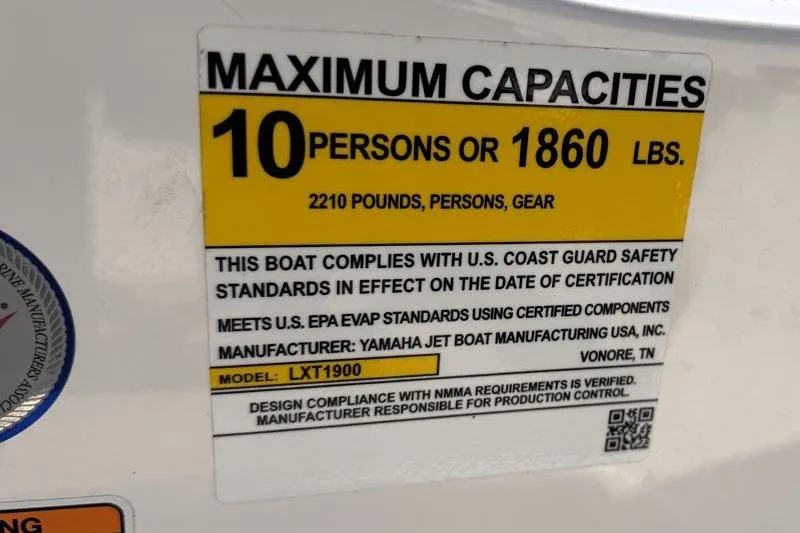 Slide: The Image of 2024 Yamaha Boats 222 FSH Sport capacity label: 10 persons or 1860 lbs, safety compliance. - 42