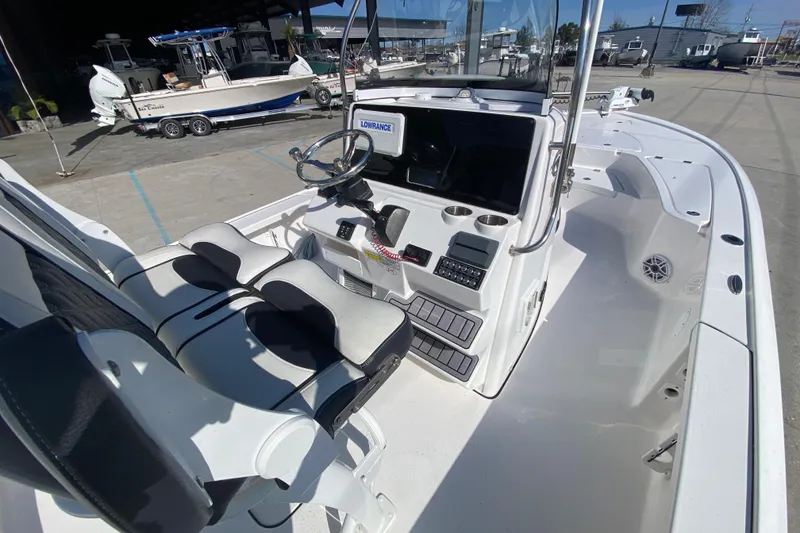 Slide: The Image of 2023 Tidewater 2410 Bay Max boat bow view at a dealership lot. - 15