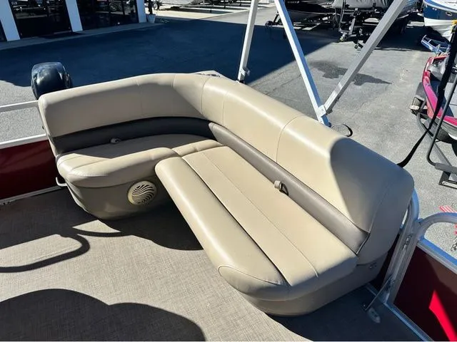 Slide: The Image of Sun Tracker Bass Buggy 16 XL Select 2023 - 10