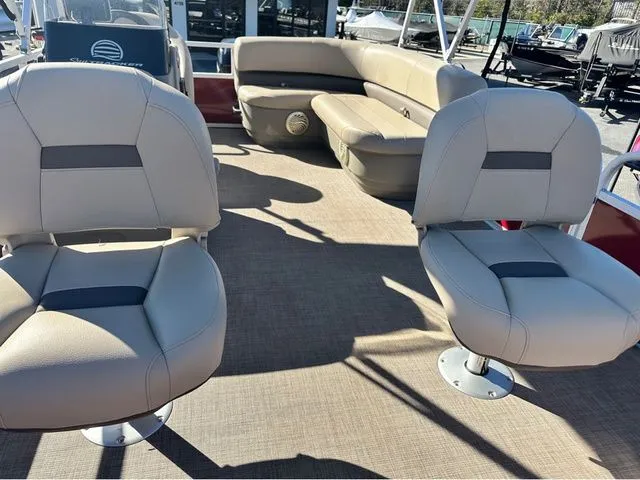 Slide: The Image of Sun Tracker Bass Buggy 16 XL Select 2023 - 11