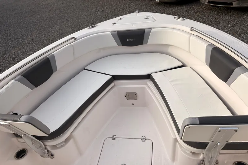 Slide: The Image of 2023 Robalo R230 Center Console boat with spacious seating area. - 7