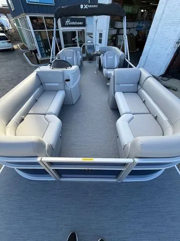 Slide: The Image of Godfrey Sweetwater 2286 SBX - 150 HP Yamaha 2026 - 5