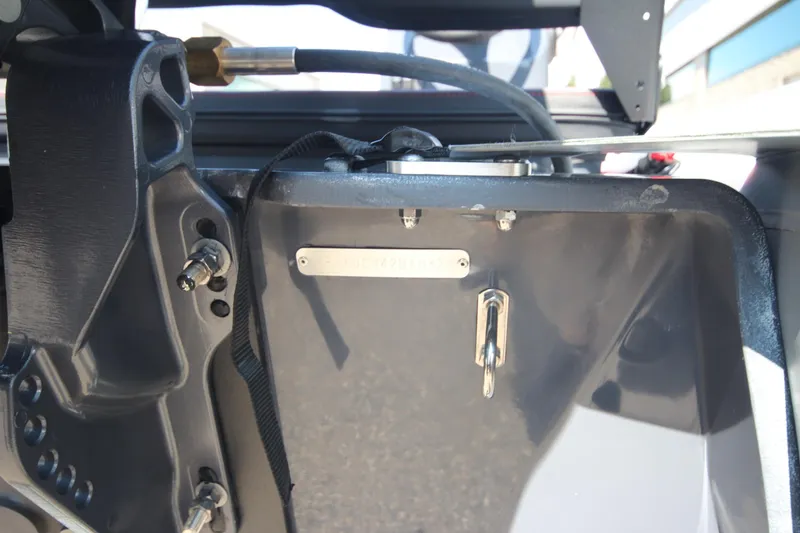 Slide: The Image of Zodiac Open 4.2 NEO 50hp 2026, close-up of engine area. - 15