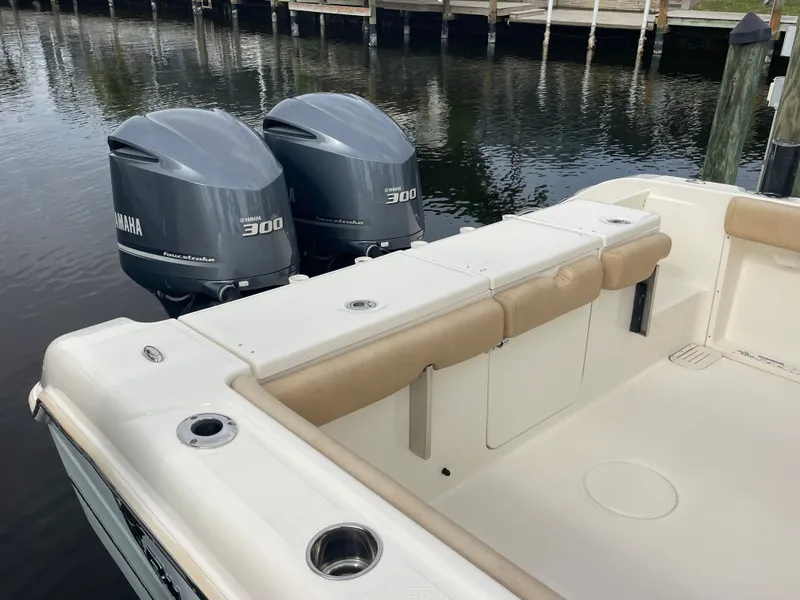 Slide: The Image of Key West Billistic 281 Center Console 2018 - 32