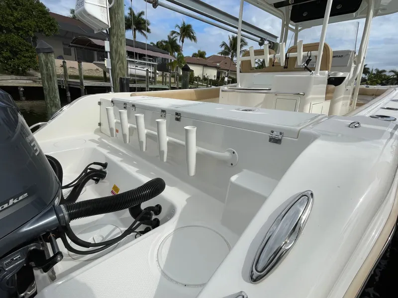 Slide: The Image of Key West Billistic 281 Center Console 2018 - 34