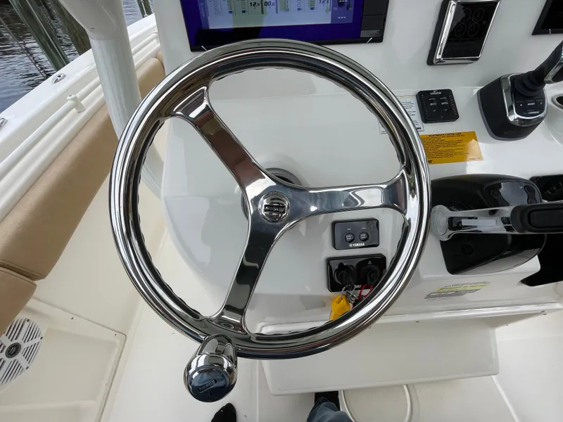 Slide: The Image of Key West Billistic 281 Center Console 2018 - 61