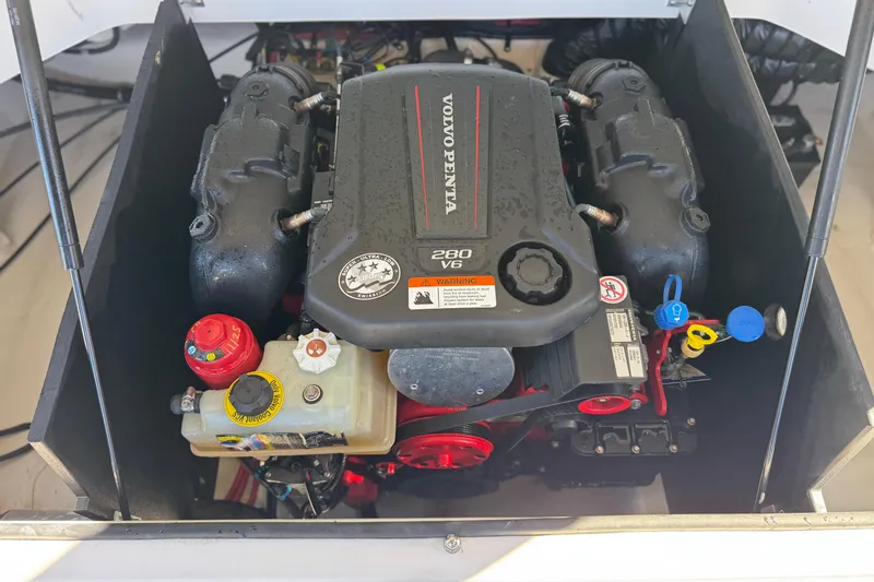 Slide: The Image of Volvo Penta 280 V6 engine in 2019 Regal 2100 boat, detailed view. - 18