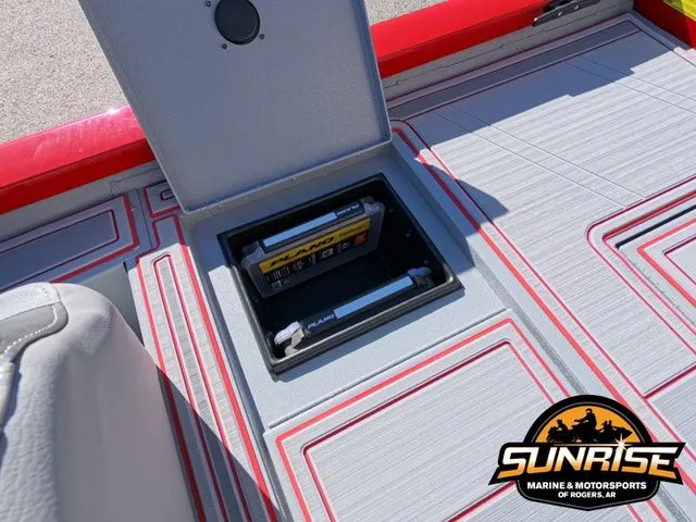 Slide: The Image of G3 Sportsman 1810 SE 2026 - 9