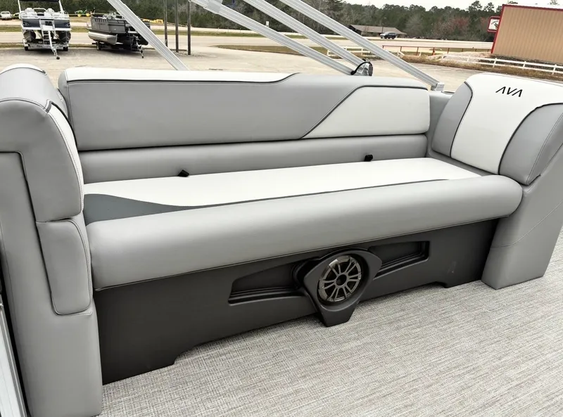 Slide: The Image of Avalon VNT QL19 2026 - 12