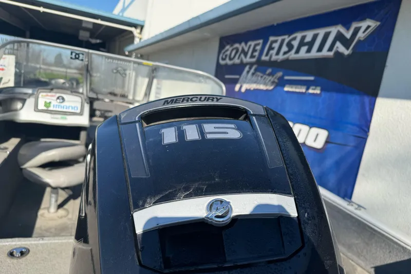 Slide: The Image of 2018 Tracker Pro Guide V-165 WT with Mercury 115 engine at "Gone Fishin'" dealership. - 9