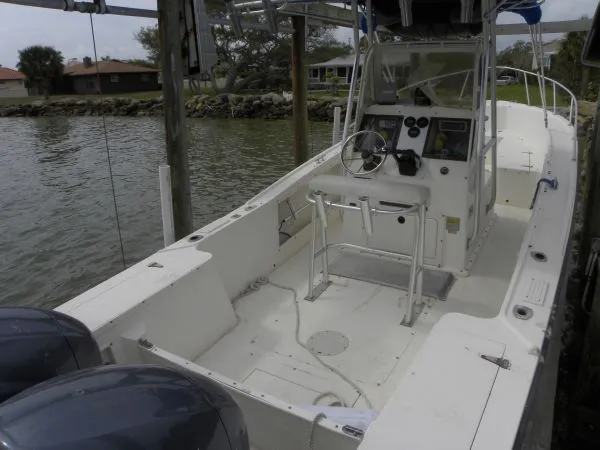 Slide: The Image of Mako 23CC Twin 2008 Yamaha 4 Strokes 1989 - 1