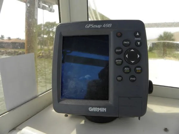 Slide: The Image of Mako 23CC Twin 2008 Yamaha 4 Strokes 1989 - 11