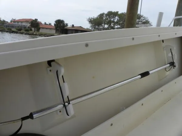Slide: The Image of Mako 23CC Twin 2008 Yamaha 4 Strokes 1989 - 2