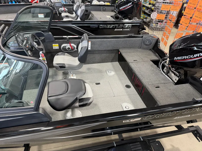 Slide: The Image of Crestliner 1650 Kodiak 2026 - 3